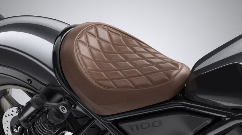 Diamond Stitched Main Seat (Brown)