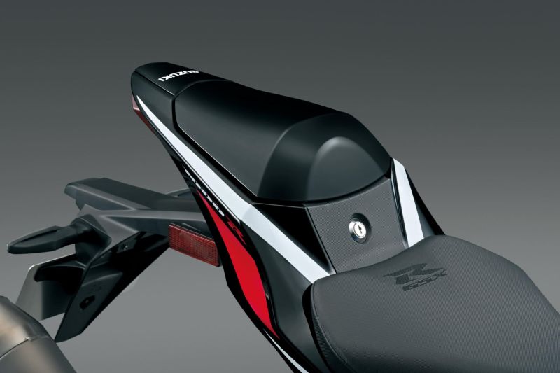 Rear Seat Tail Cover (Black)